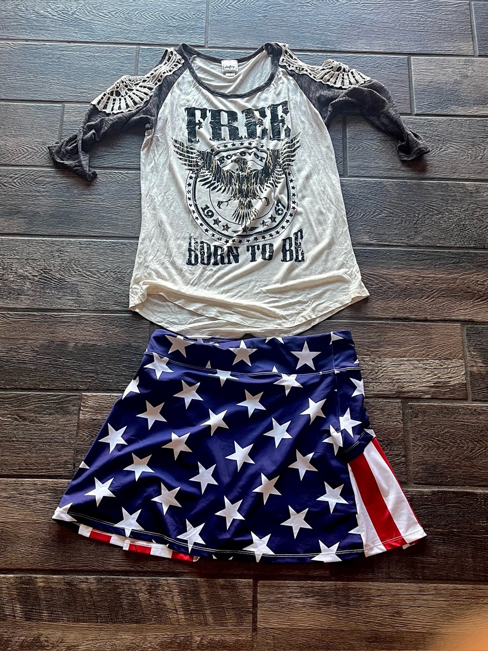 Patriotic USA athletic skort skirt built in shorts L  Daytrip eagle t-shirt M